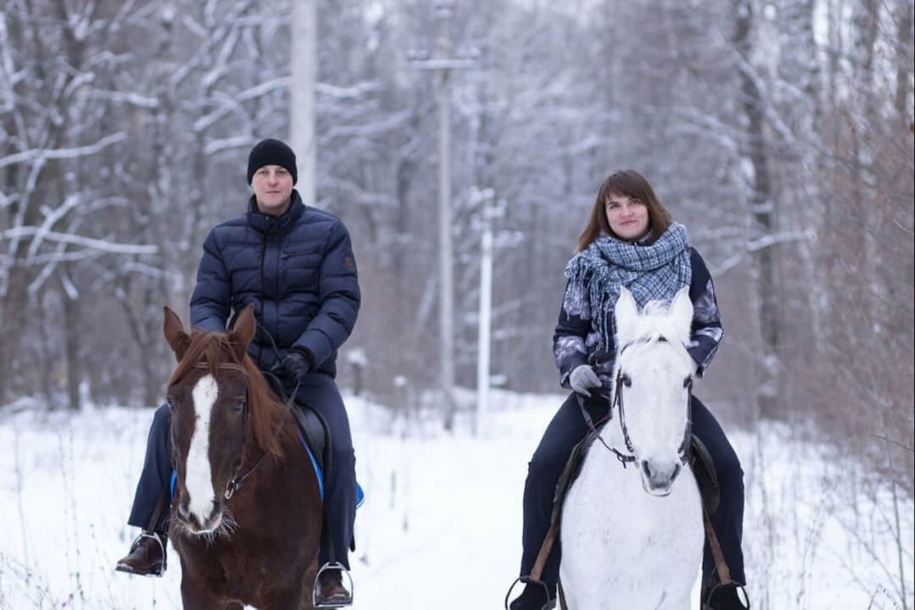 Катания на лошадях вдвоём. Конный клуб Konipark в Самаре